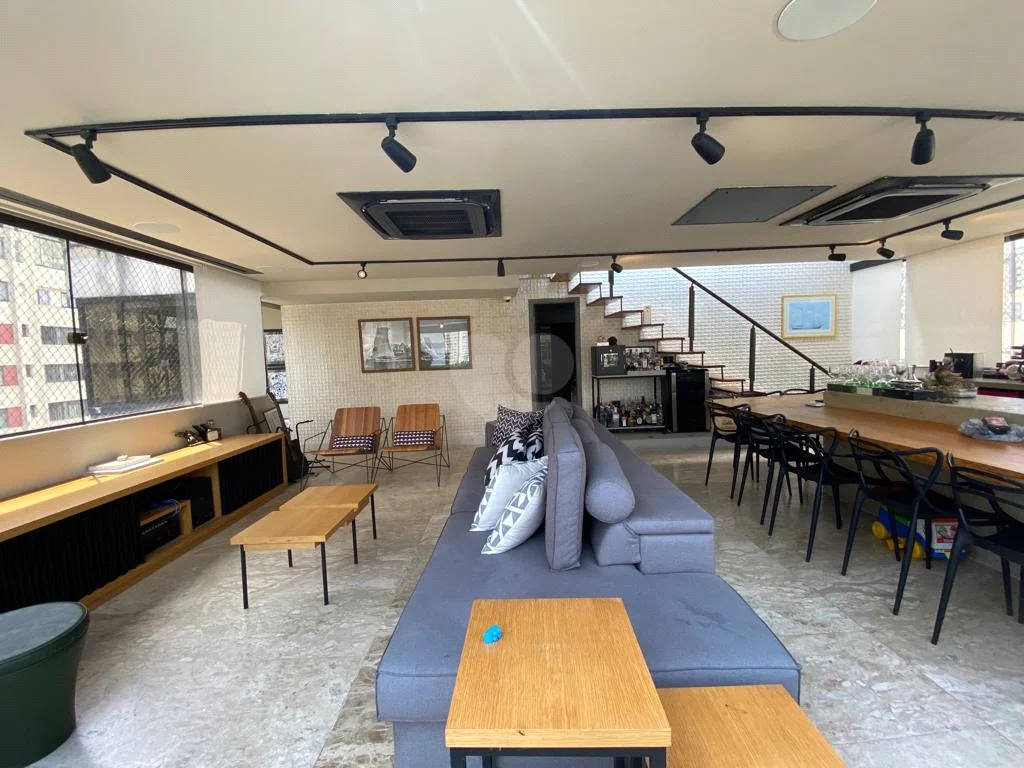 Apartamento à venda em Itaim Bibi, São Paulo - SP